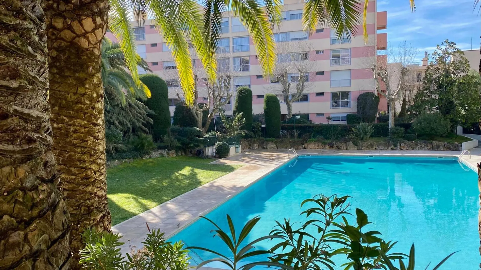 L'Oasis De Vallauris, Piscine, Parking Prive